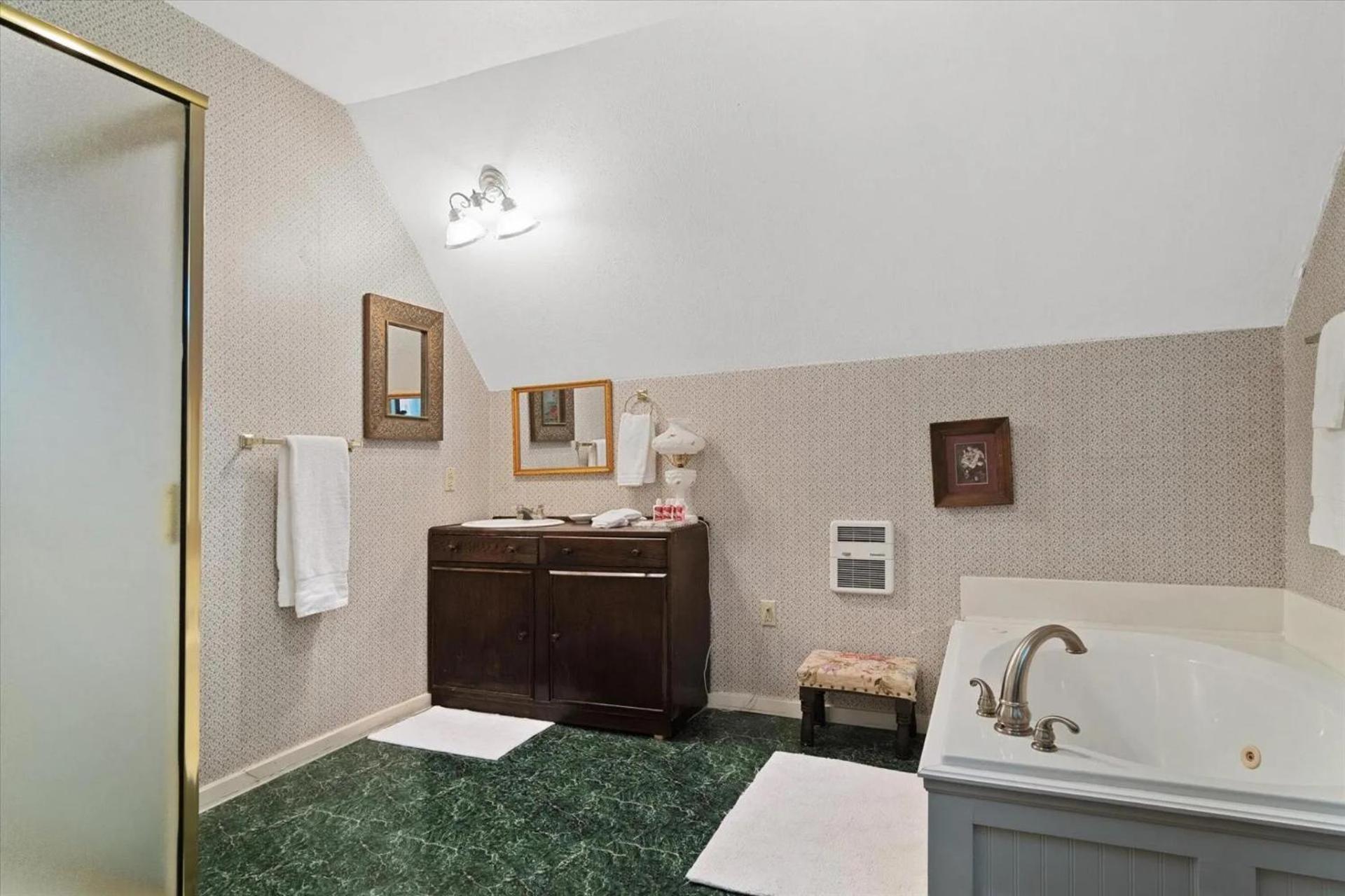 Four Winds Victorian Venue & Suites Bonham Habitación foto